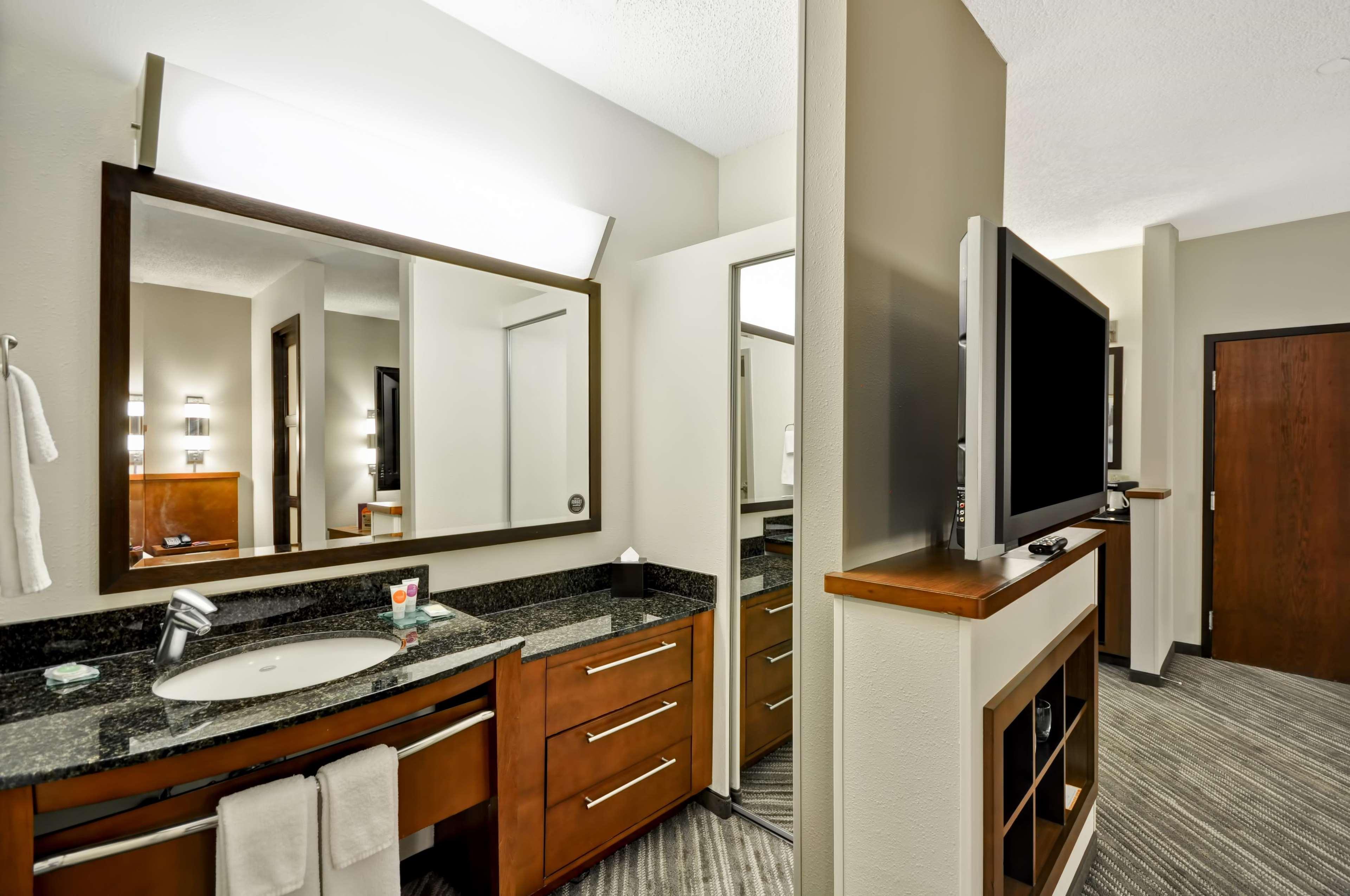 Hyatt Place Tampa Airport/Westshore Экстерьер фото